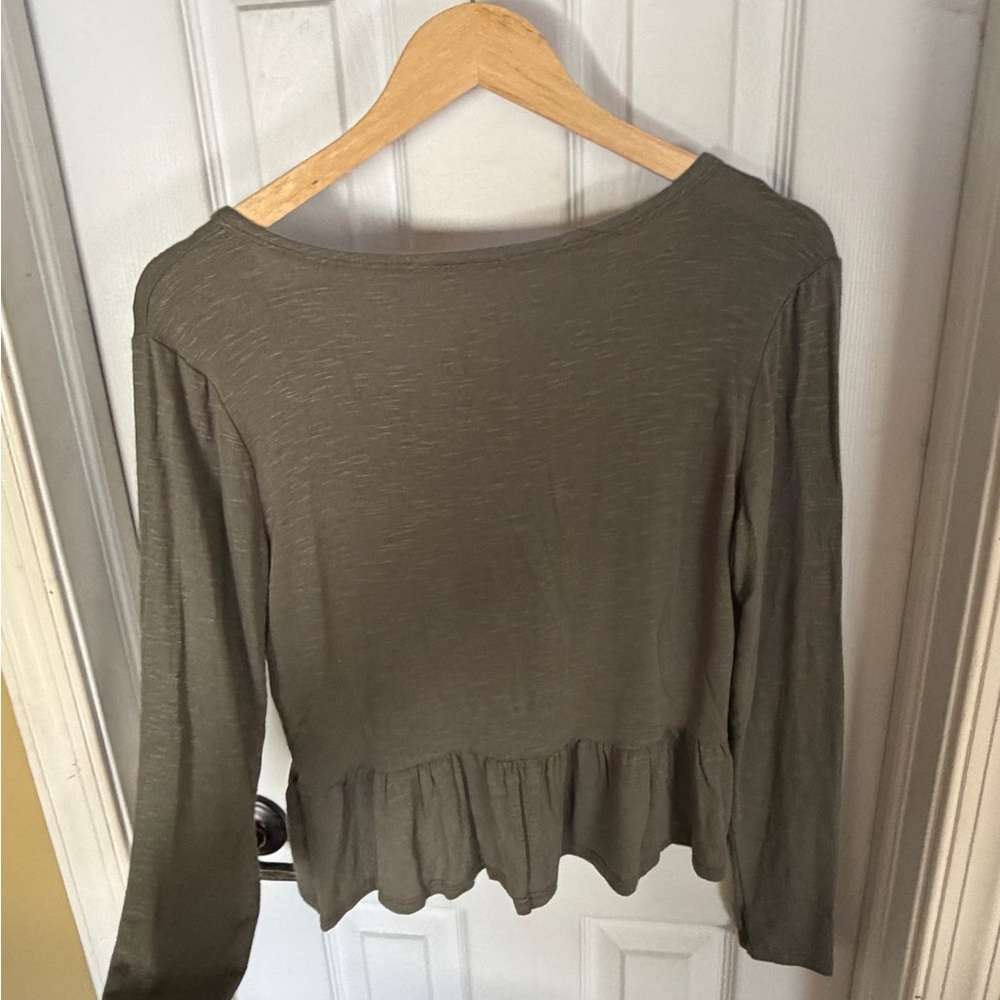 Olivia Rae Olive Green Button-Front Peplum Top - Picture 2 of 4